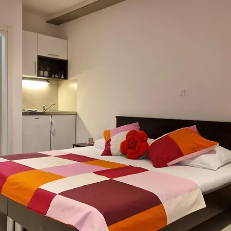 아파트 Vitis 자톤