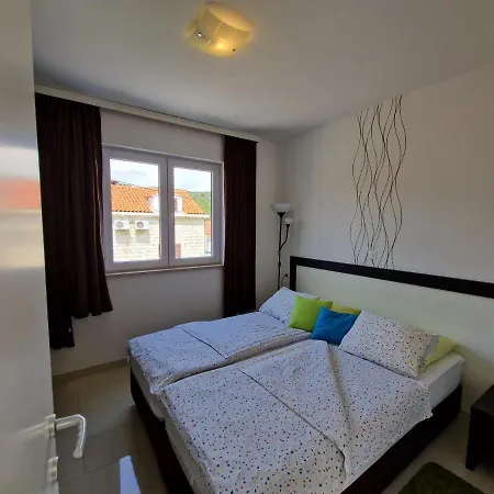 Vitis Apartman